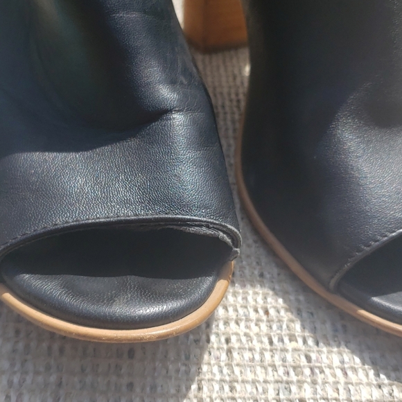 STEVE MADDEN Nonstp Black Leather Sandals 8.5 - Picture 8 of 9